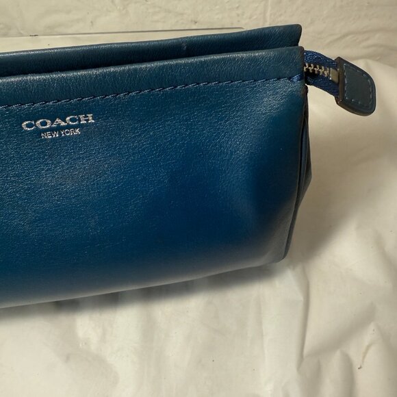 Coach Vintage Navy Blue Clutch - Picture 12 of 13